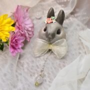 Clay Brooch - Image 3